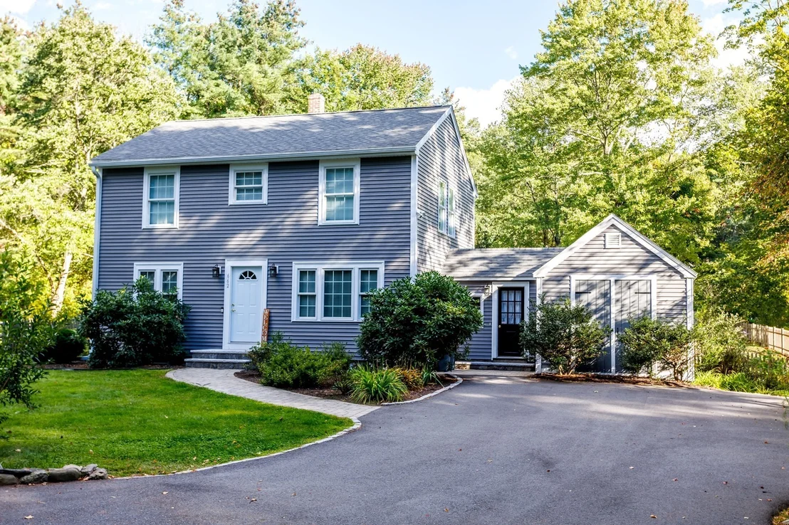 Photo of 662 Old Harvard Rd