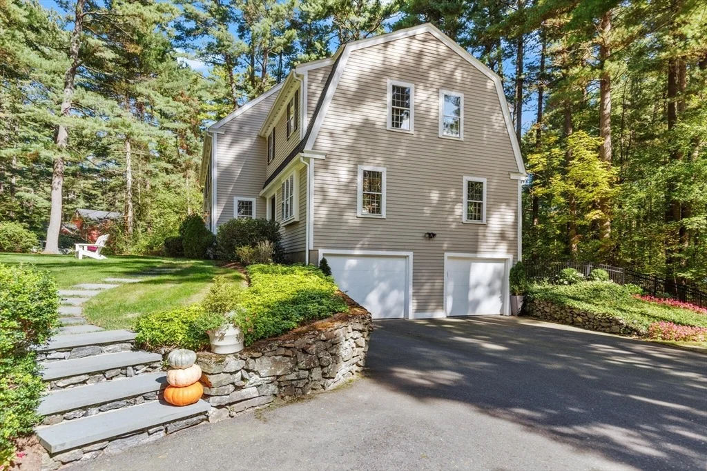 Photo of 10 Hammond Cir