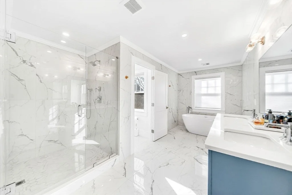 Photo of 265 Weston Rd