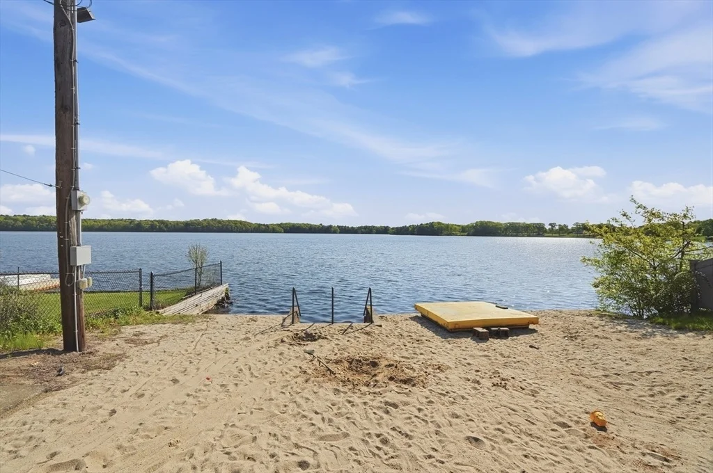 Photo of 12 Pleasant Cir