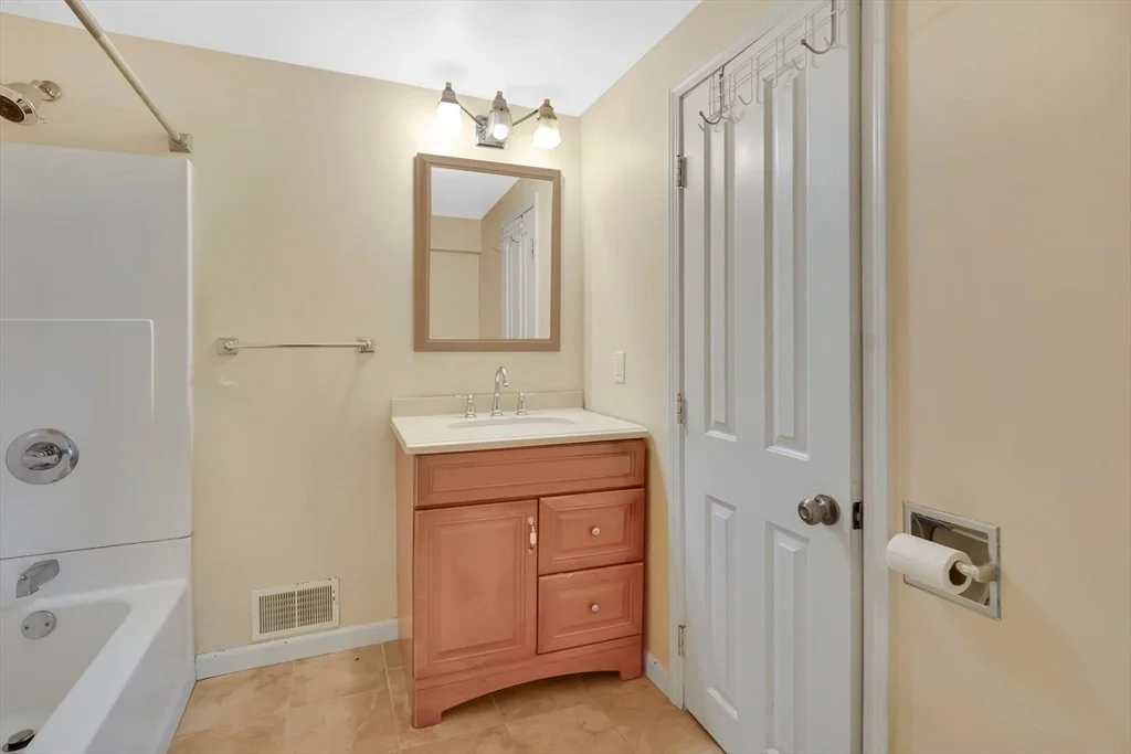 Photo of Unit 41 at 200 Lambert Ter
