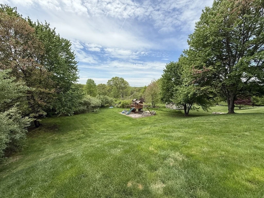 Photo of 5 Cortland Dr