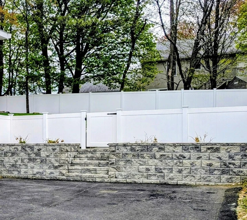 Photo of 38 Irving Dr