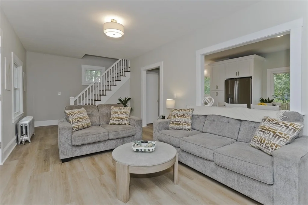 Photo of 45 Bellevue Ave