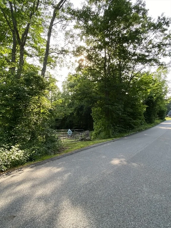 Photo of 150 Athol Rd