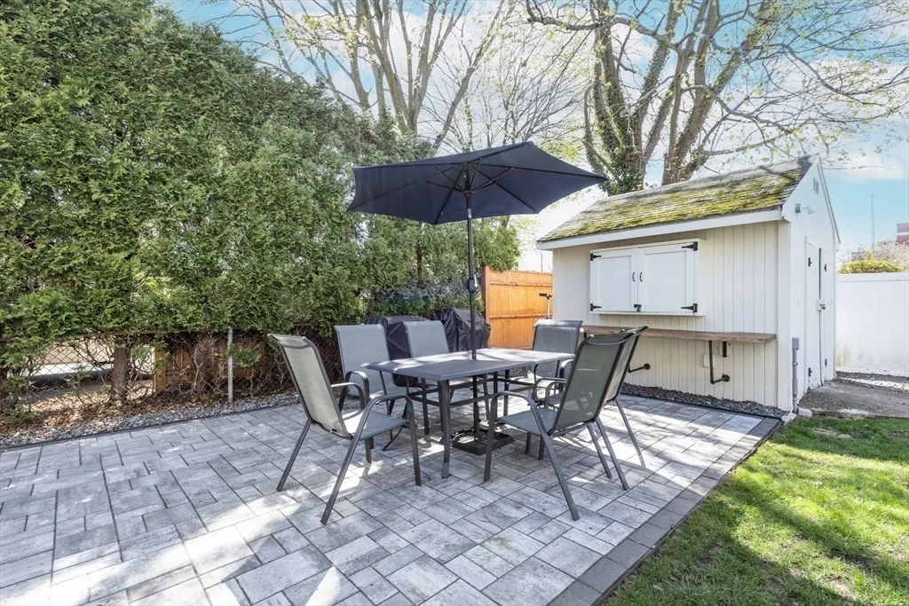 Photo of 7 Linden Rd