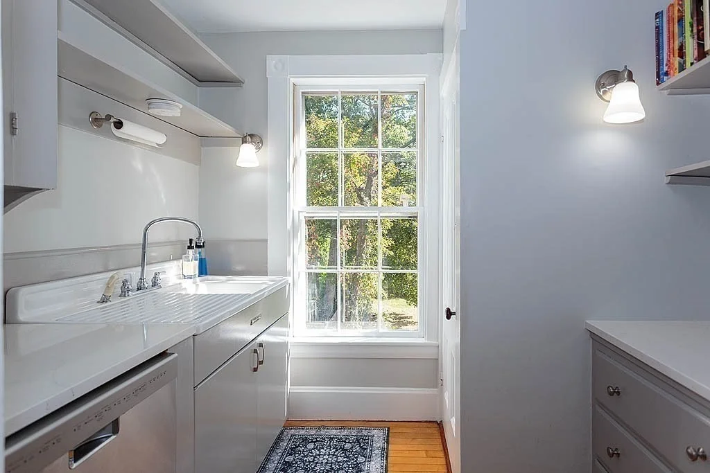 Photo of 4 Highland Ave