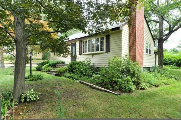 Photo of 17 Scott Ave