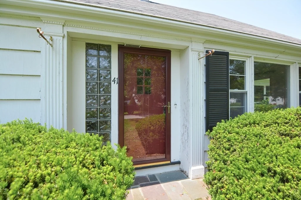 Photo of 41 Russell Rd