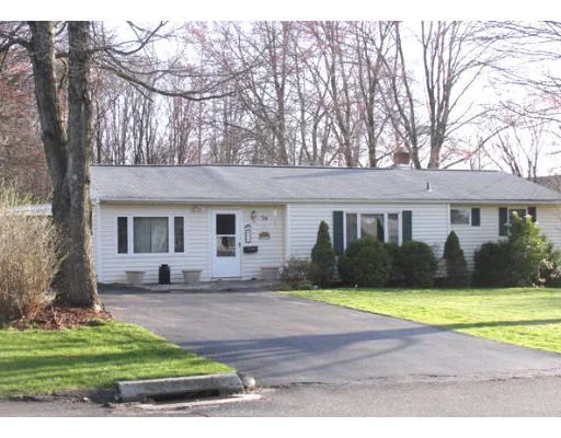 Photo of 34 Meadowlark Road