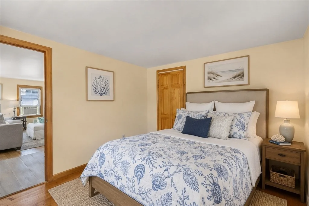 Photo of 1080 Ocean St