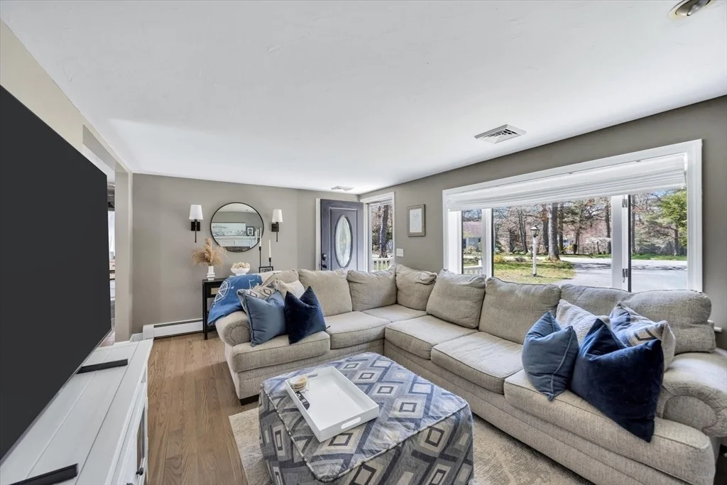 Photo of 10 Guild Rd