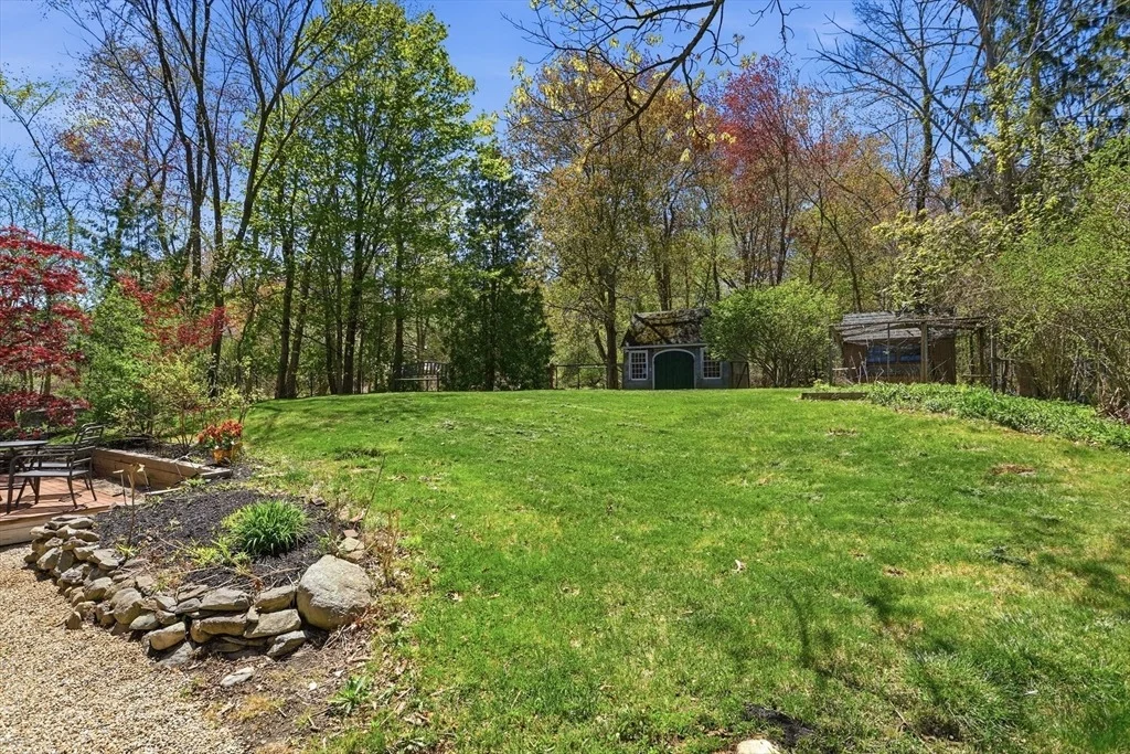 Photo of 20 Concord Dr
