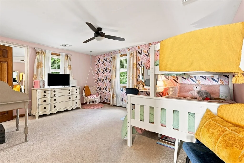 Photo of 51 Barton Ave