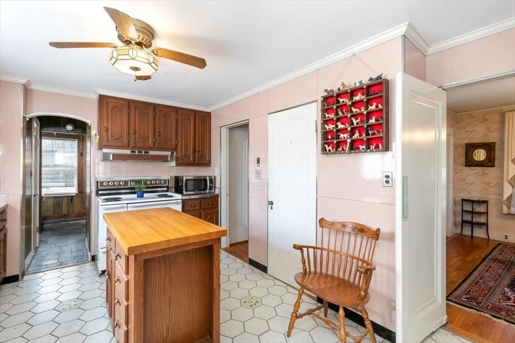 Photo of 6 Kimball Rd
