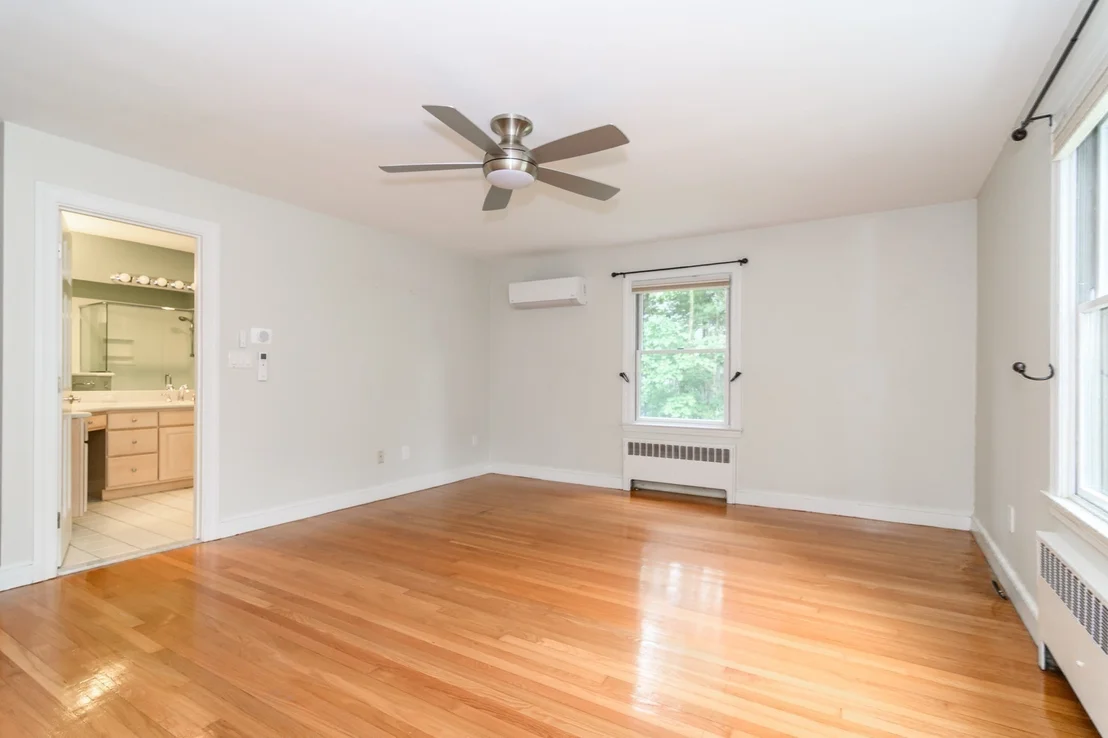 Photo of 61 Cedar Lane
