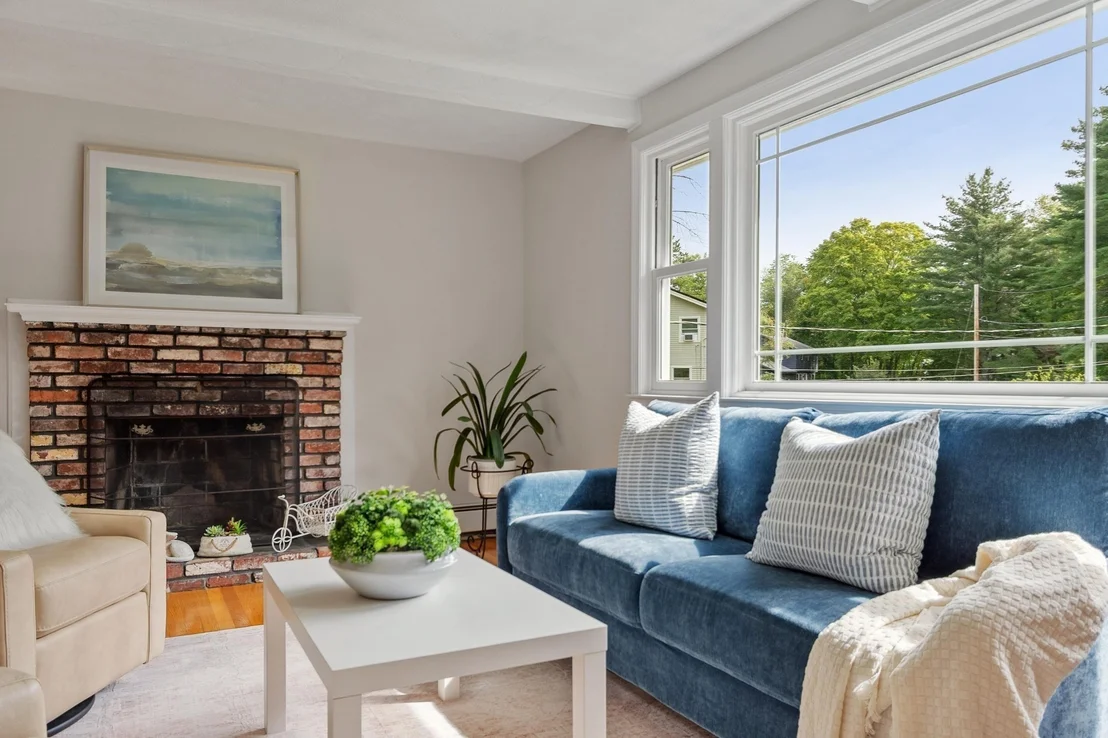 Photo of 18 Cowdrey Ln