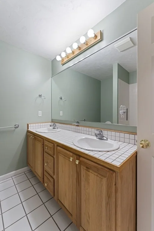Photo of 28 Vincent Rd