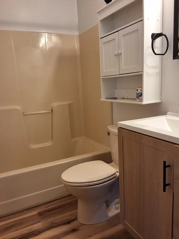 Photo of 103 Barre Rd
