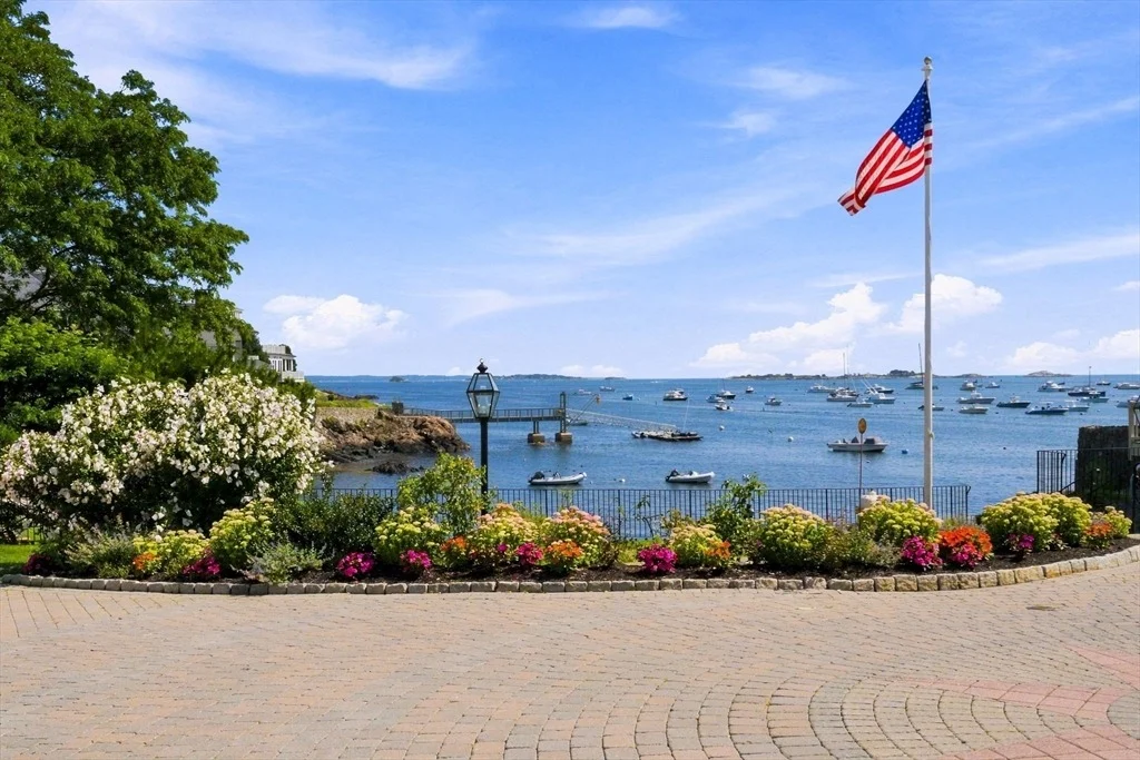 Photo of 5 Leslie Cove