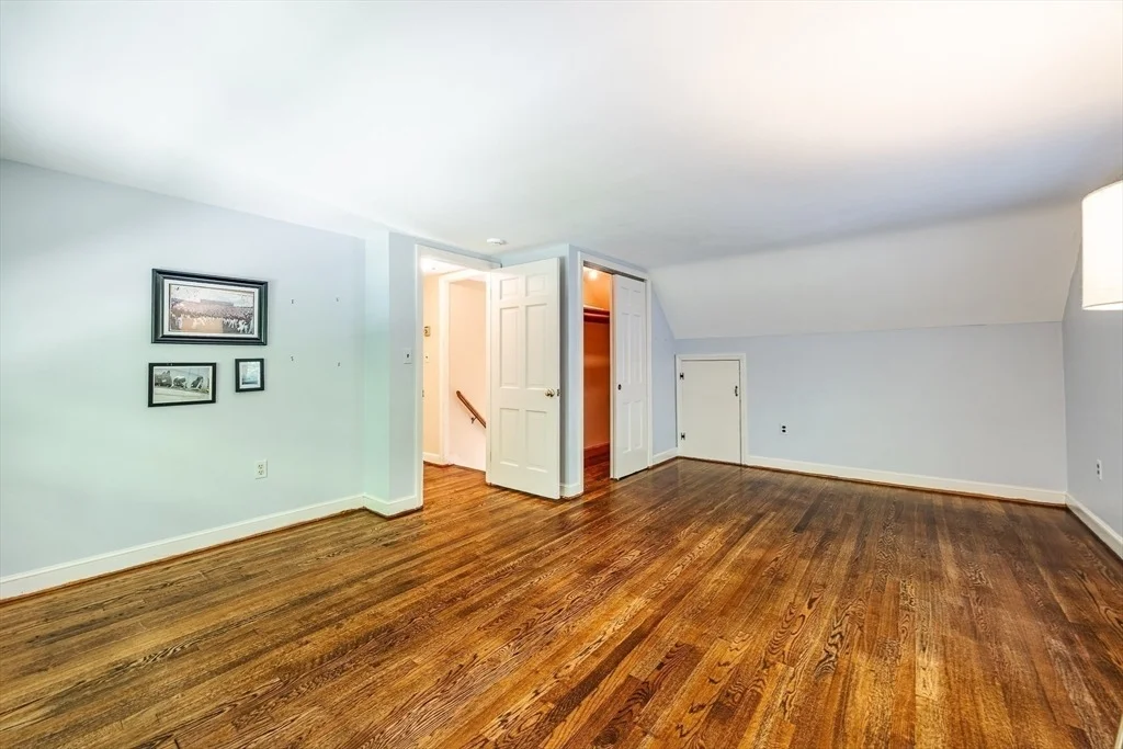 Photo of 21 Pine Ridge Circle