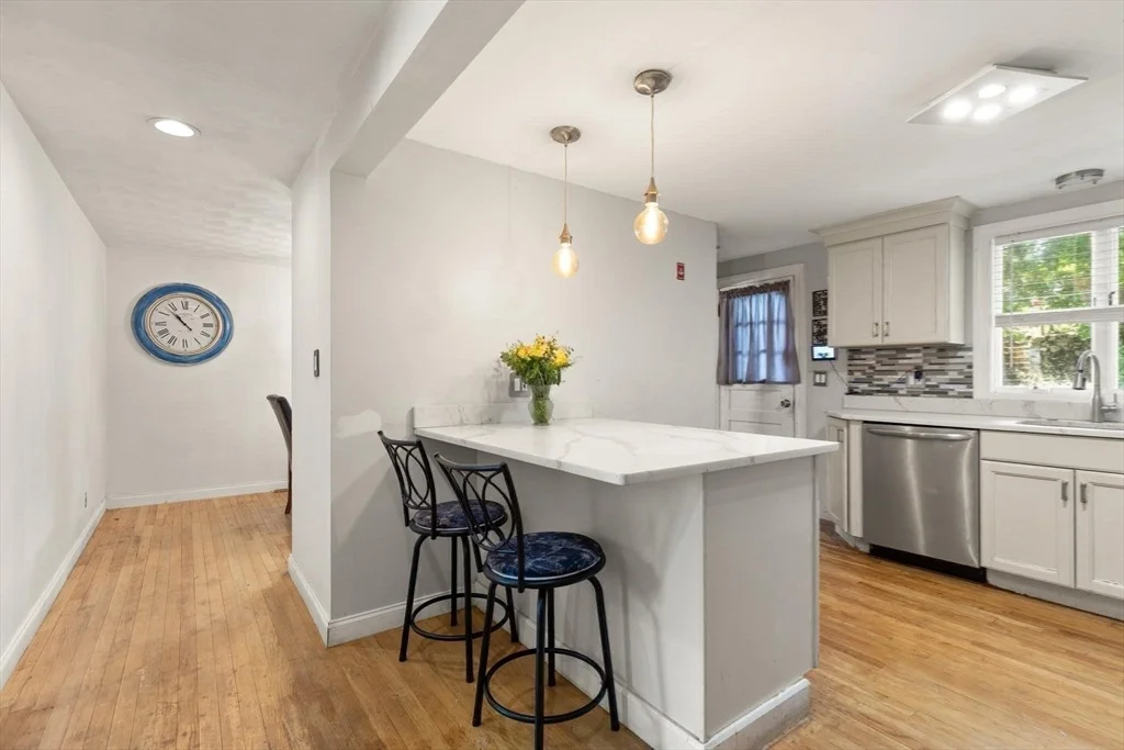 Photo of 24 Taylor Rd