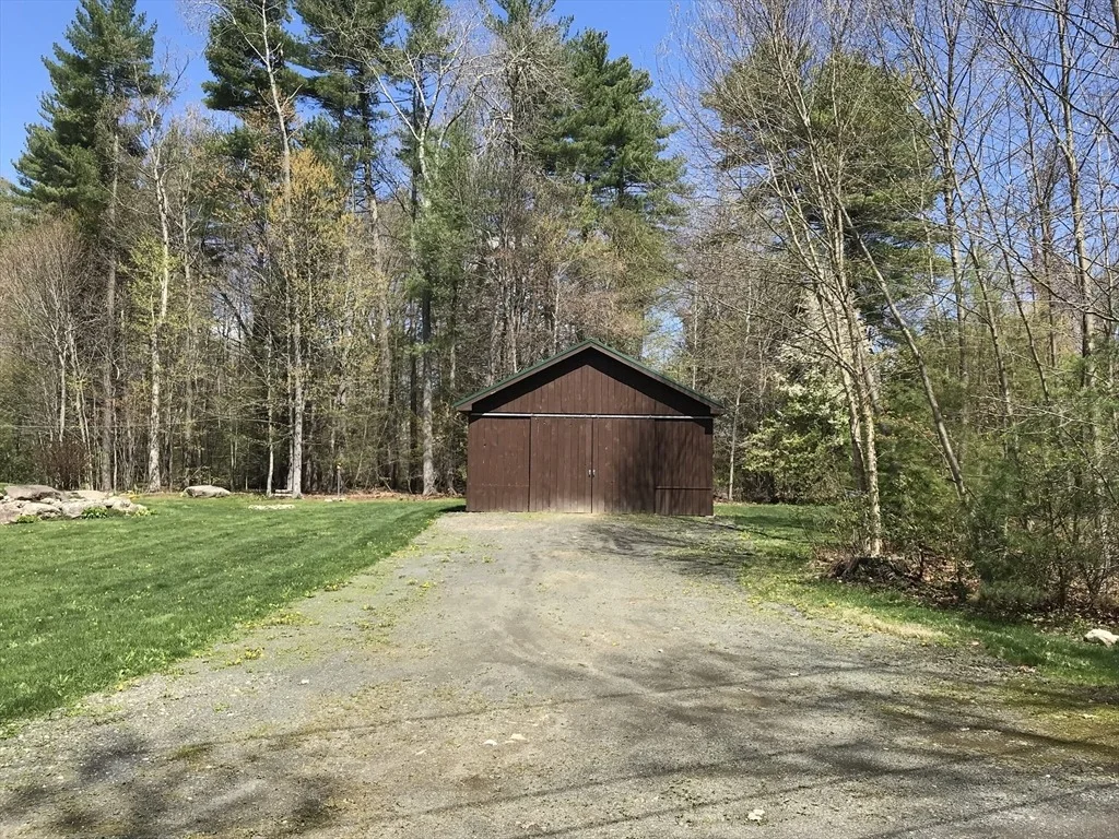 Photo of 631 Warren Wright Rd