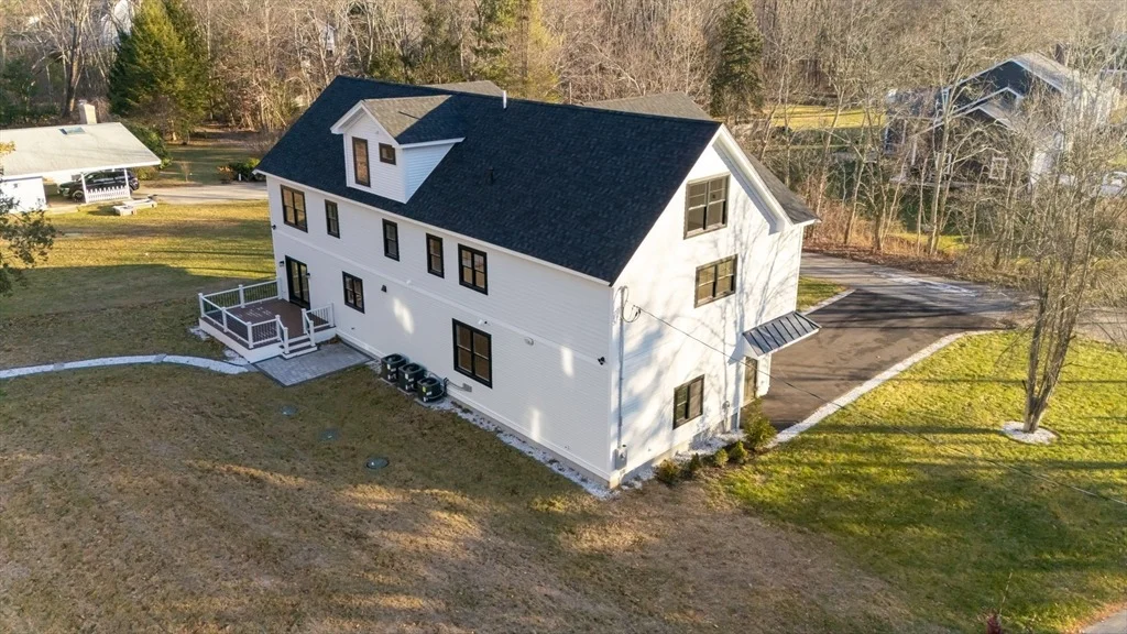 Photo of 2 Spring Meadow Dr