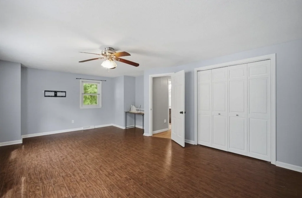 Photo of 20 Entrybrook Drive