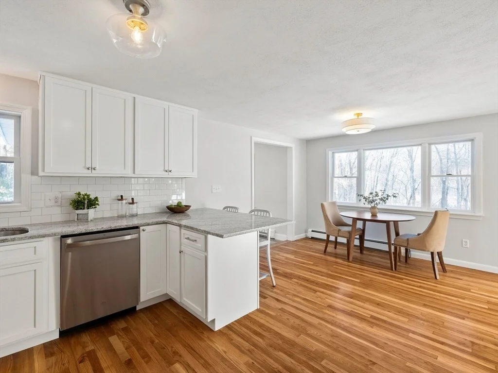 Photo of 119 Van Norden Rd
