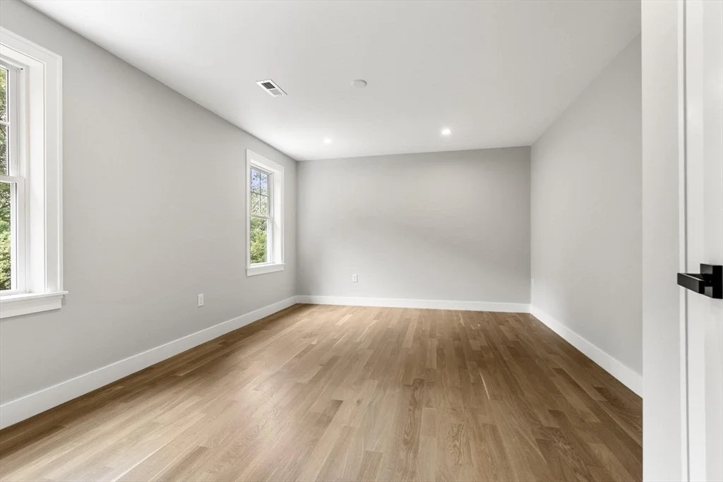 Photo of 29 Beaverbrook Rd
