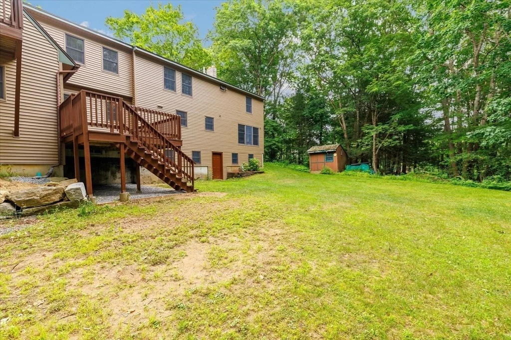 Photo of 481 Hubbardston Rd