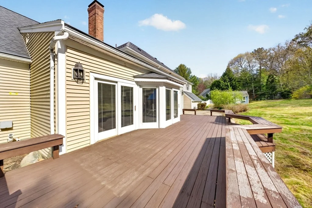 Photo of 84 White Birch Way