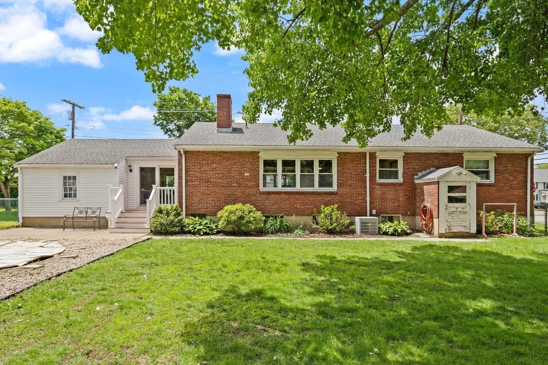 Photo of 178 Webster St