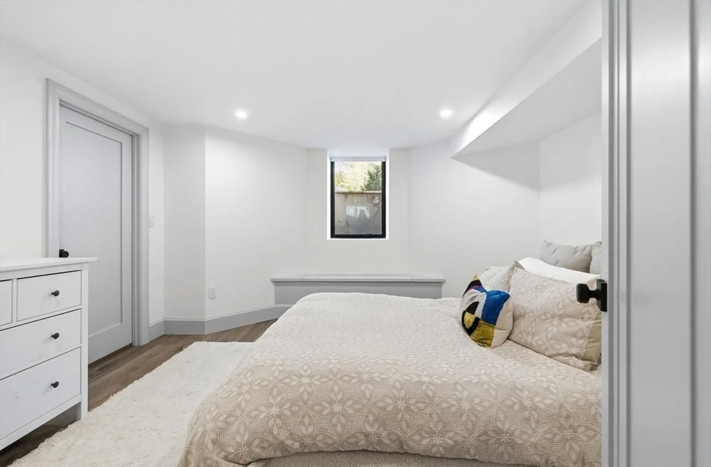Photo of 8 Stetson St