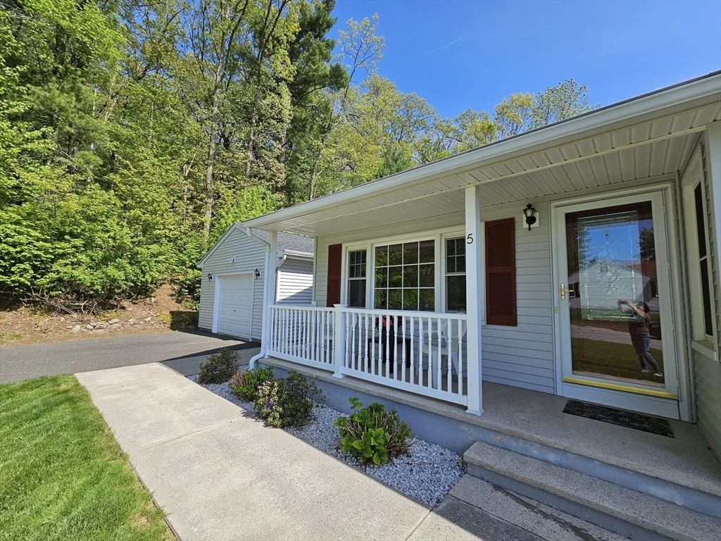 Photo of 5 Armand Street