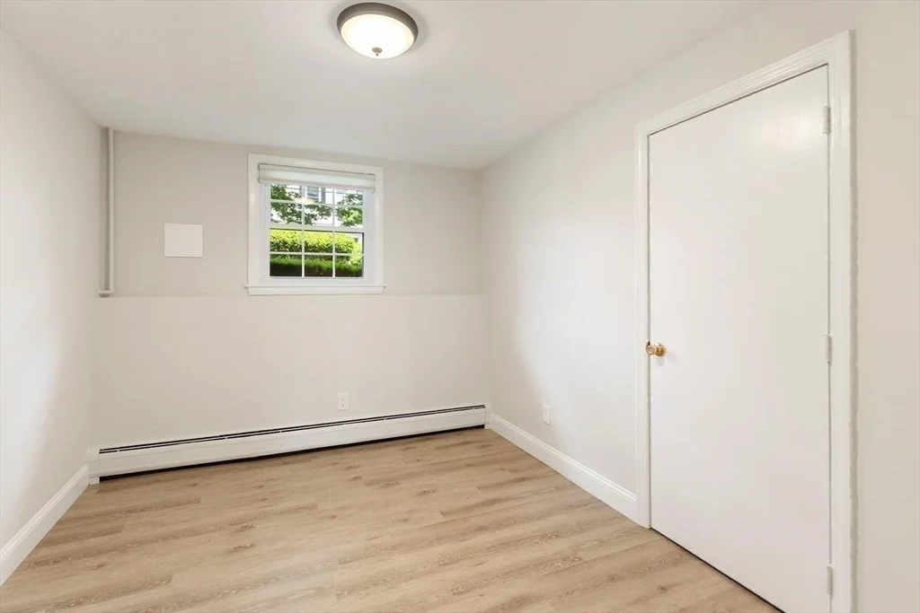 Photo of 1 Brackenbury Lane