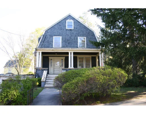Photo of 2 Wolcott Rd