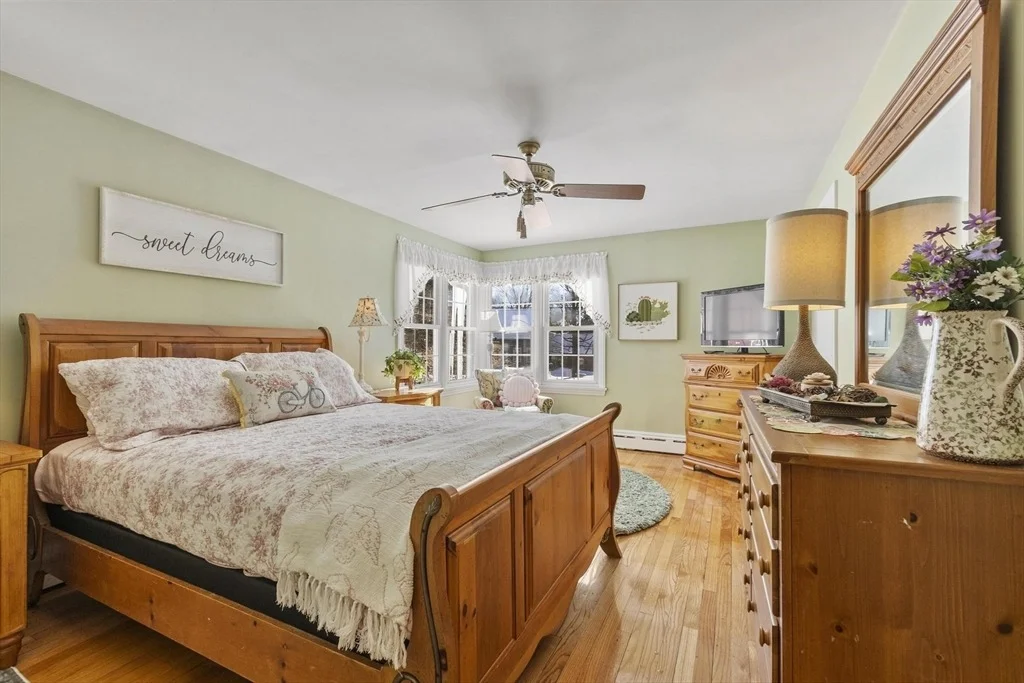 Photo of 38 Knower Rd