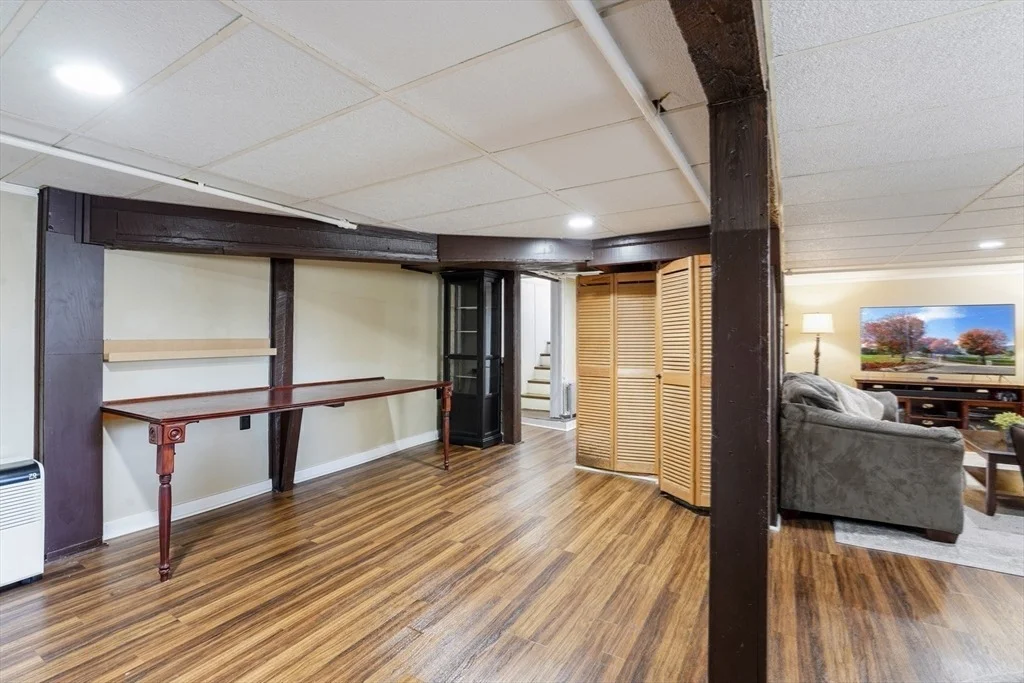Photo of 37 Violet Ave