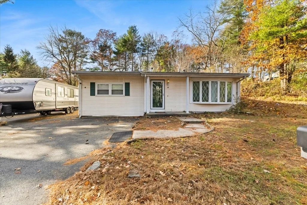Photo of 98 Glen Echo Blvd