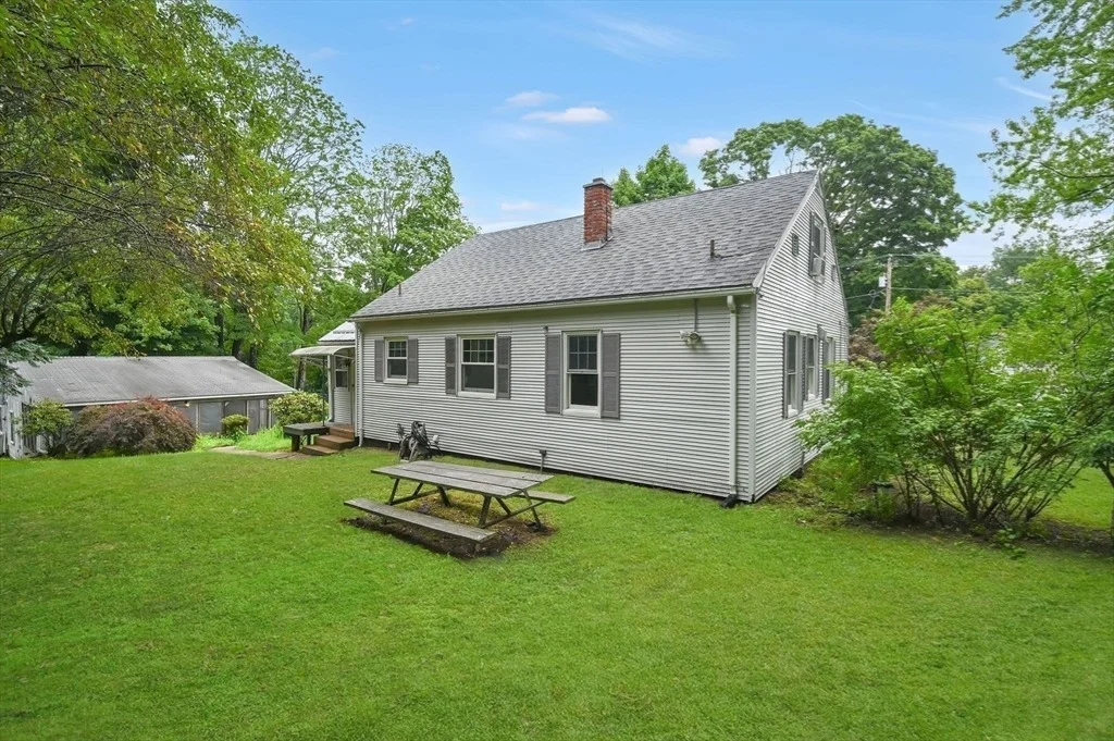 Photo of 59 Vining Hill Rd