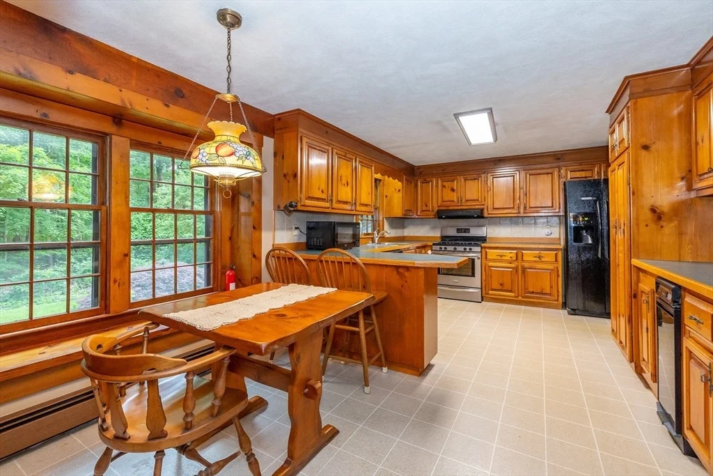 Photo of 295 Forest St