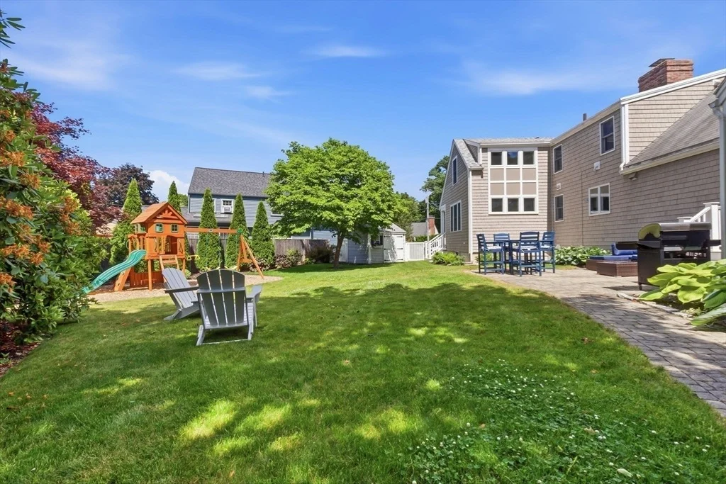 Photo of 4 Everett Dr