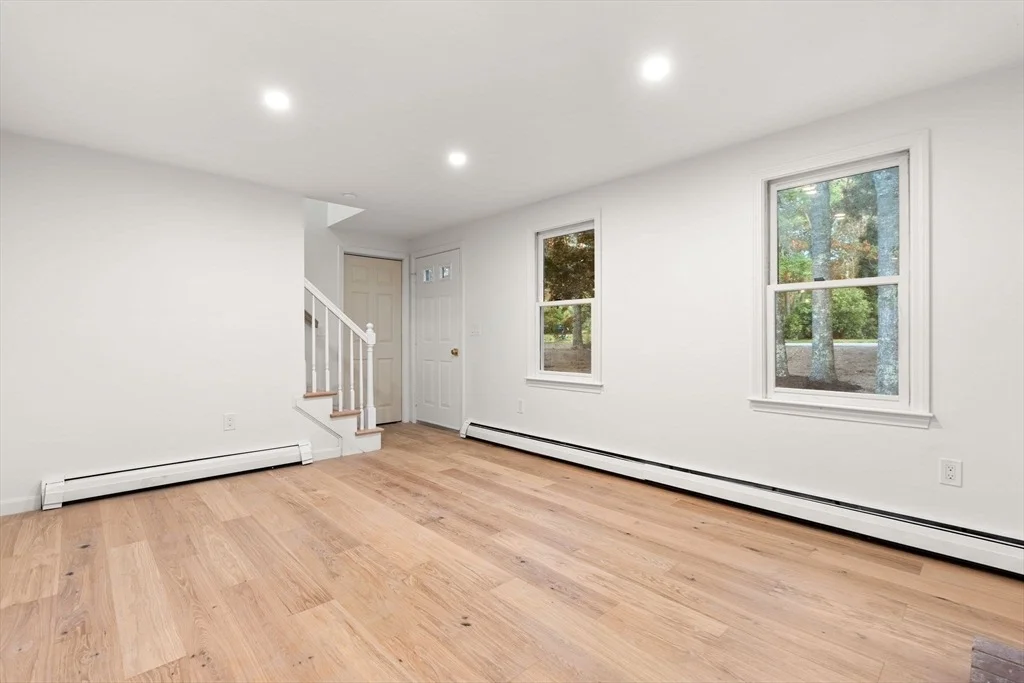 Photo of 34 Saddleback Rd