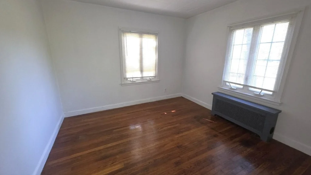 Photo of 289 Richards Ave