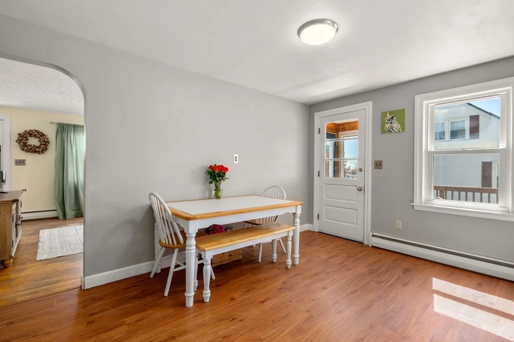 Photo of 14 Davis Rd
