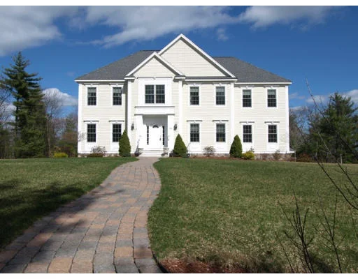 Photo of 184 Hudson Rd