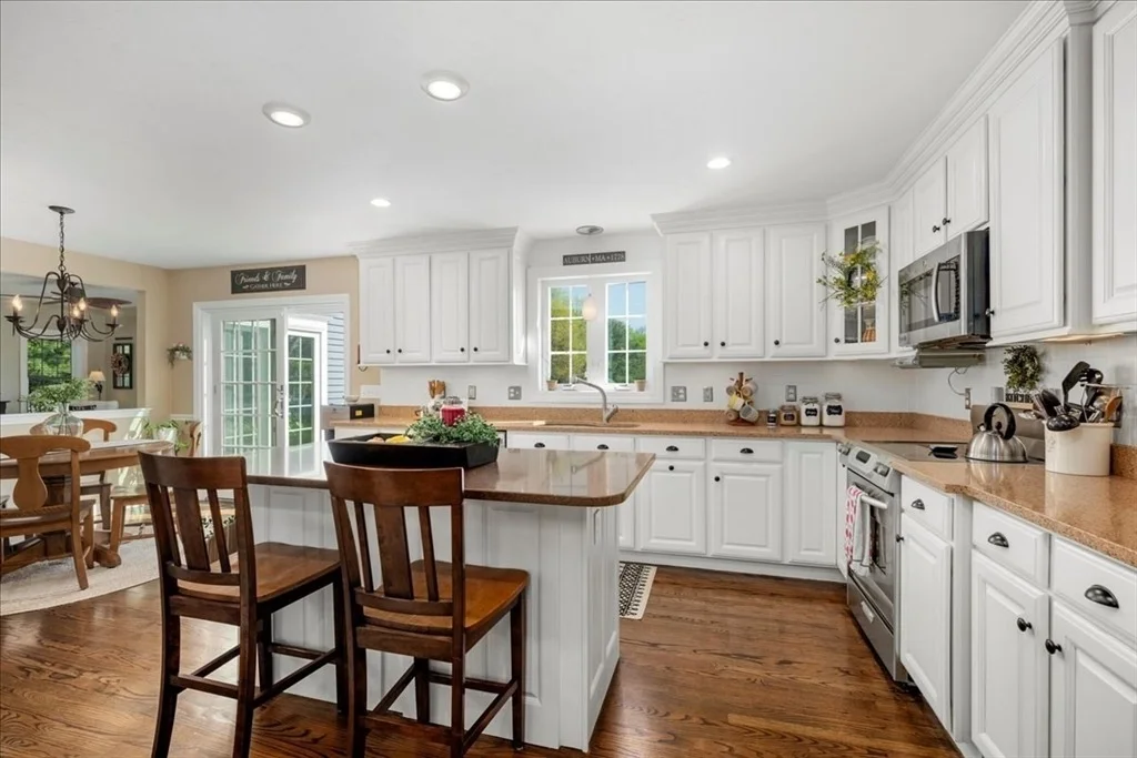 Photo of 3 Goddard Dr