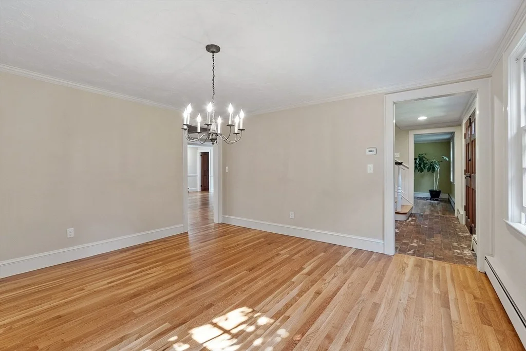 Photo of 159 West Bare Hill Rd
